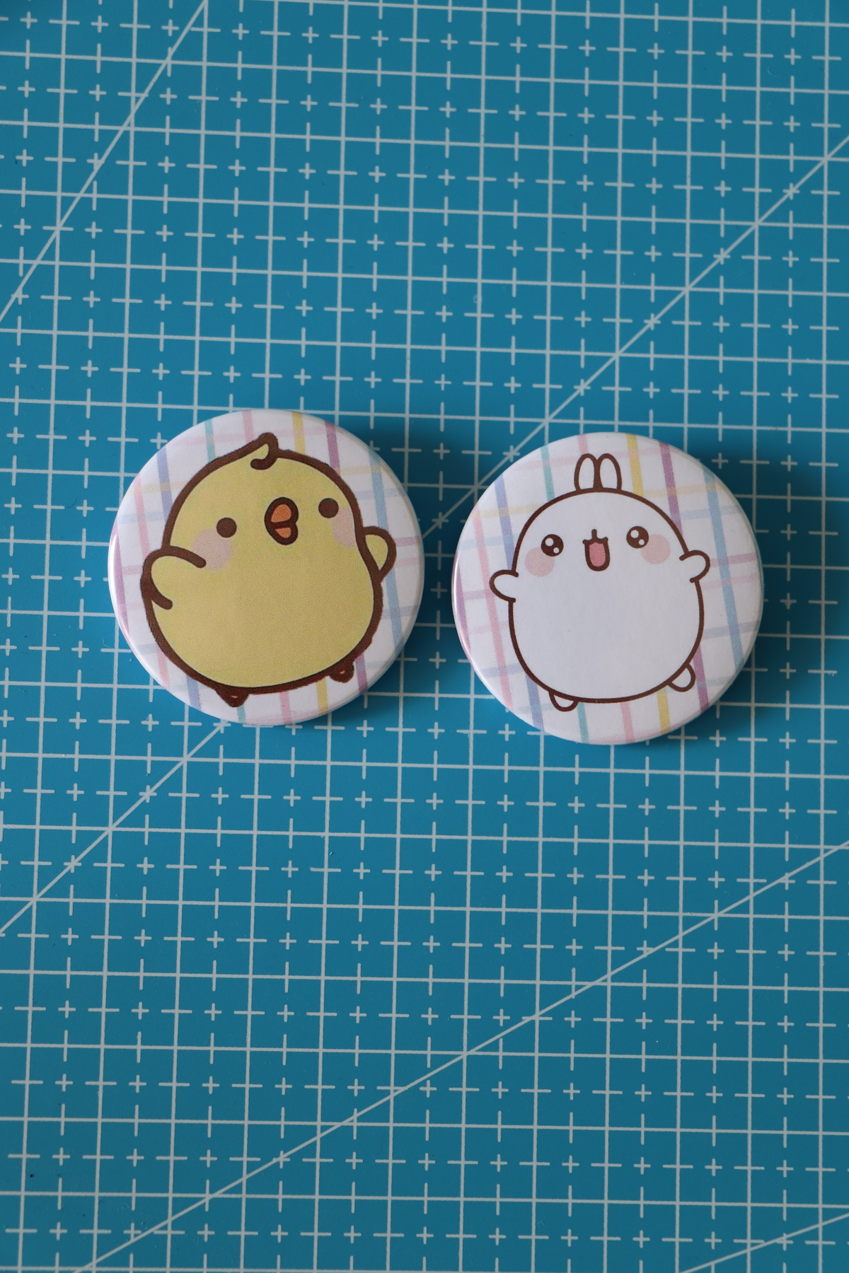 Molang Sevimli Kore Çanta Süsü Rozet-İğneli Buton Rozet Seti